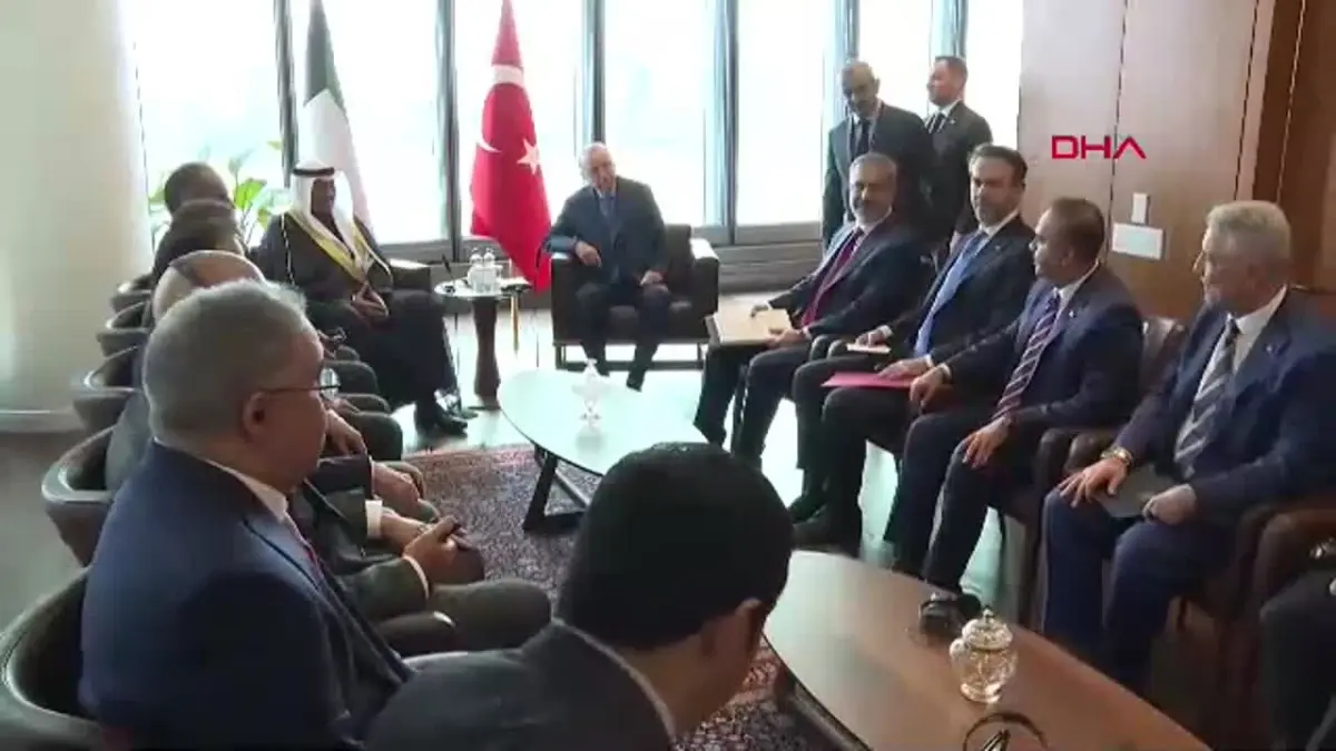 Cumhurbaşkanı Erdoğan, Kuveyt Veliaht Prensi’ni Kabul Etti