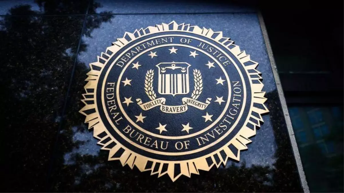 FBI, Şüpheli Paketleri Araştırıyor